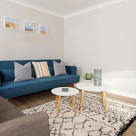 Little Blue By The Butler Collection Apartment Чичестър Екстериор снимка