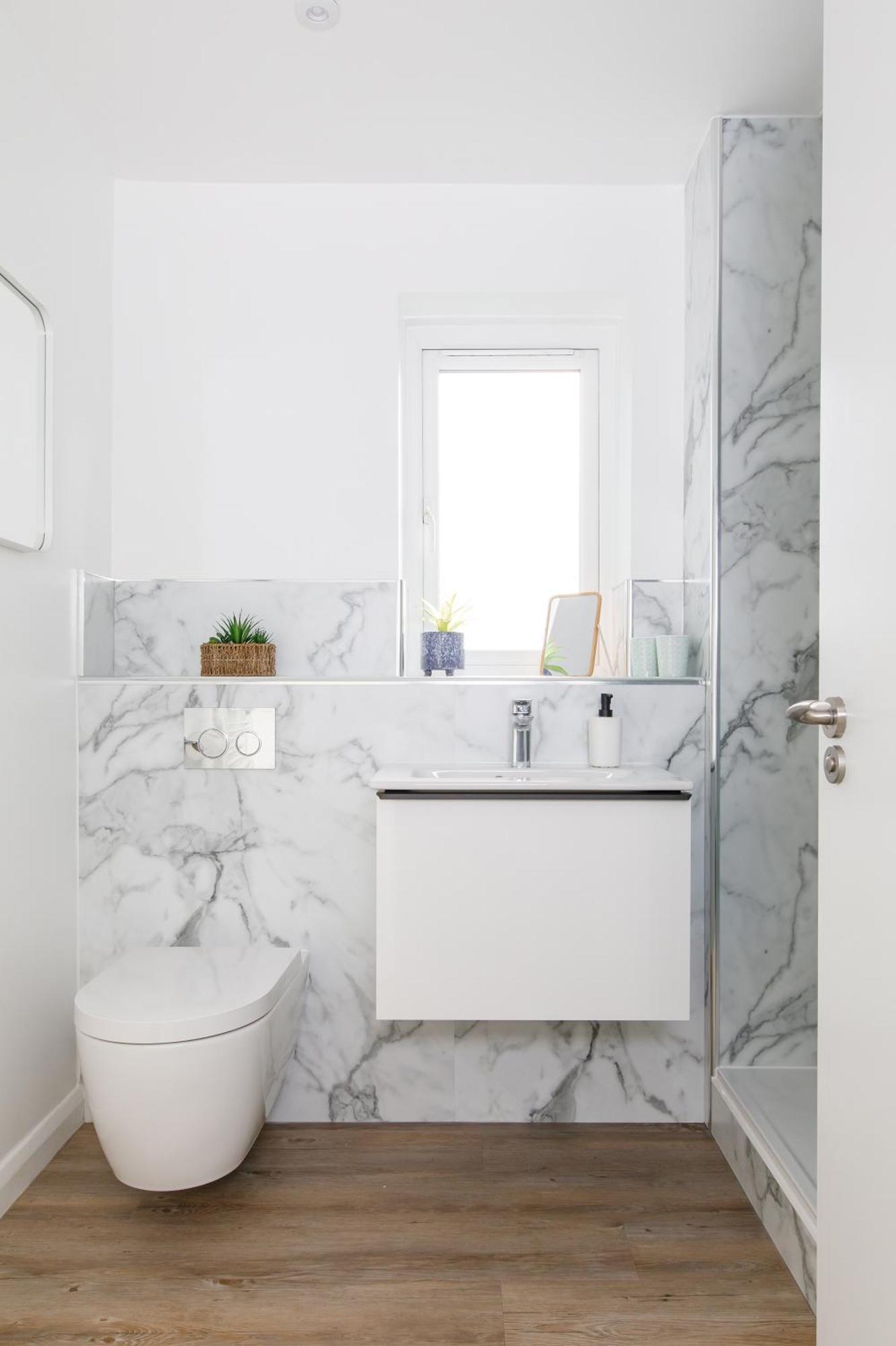 Little Blue By The Butler Collection Apartment Чичестър Екстериор снимка