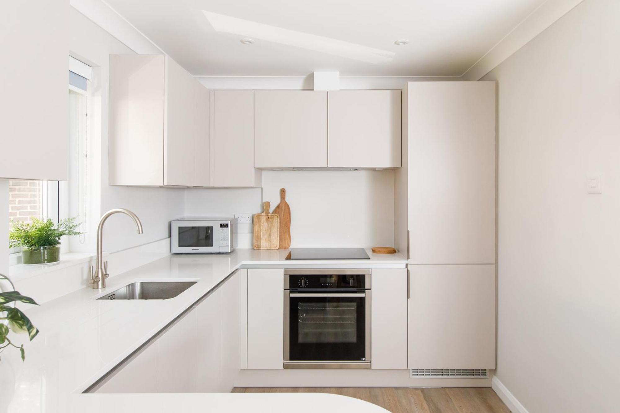 Little Blue By The Butler Collection Apartment Чичестър Екстериор снимка