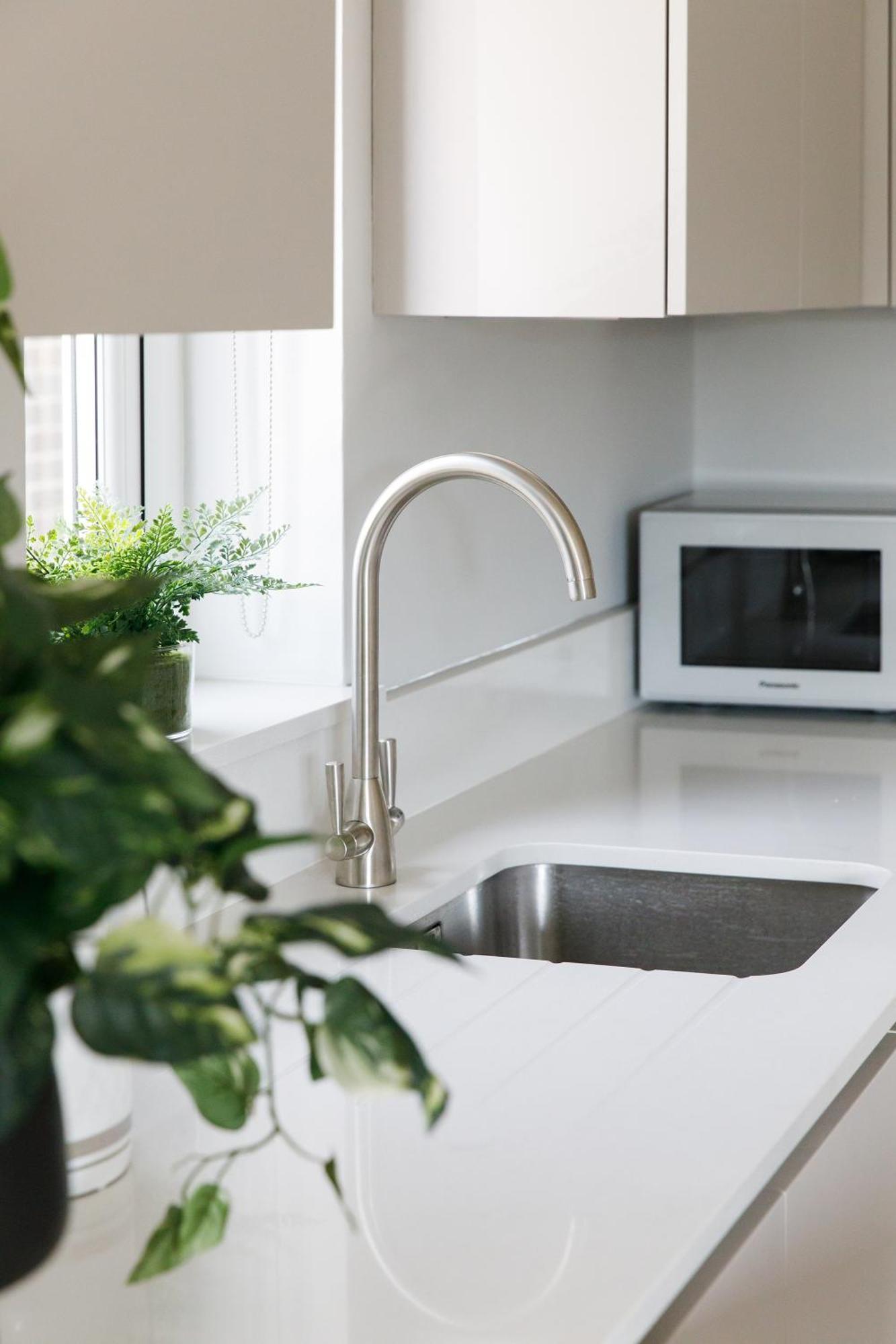 Little Blue By The Butler Collection Apartment Чичестър Екстериор снимка